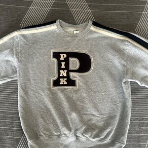 PINK Victoria's Secret Heather Gray Crew Neck Sweatshirt Size M
